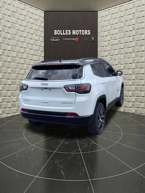 Certified 2025 Jeep Compass Limited w/ Elite Group AWD/4WD image 5