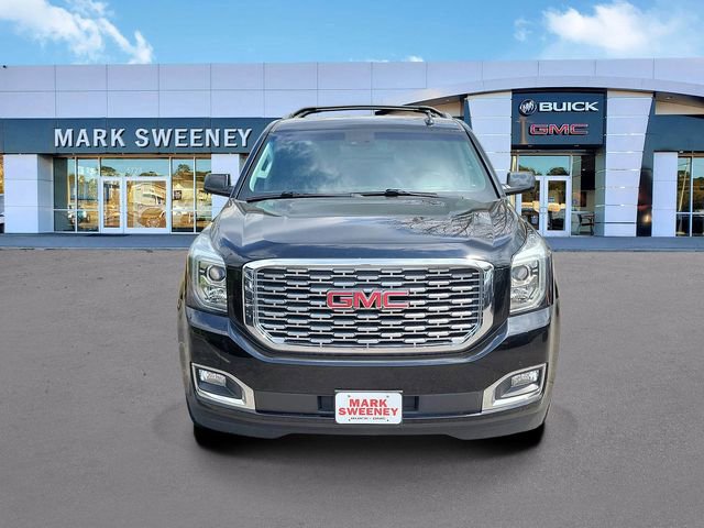 Used 2019 GMC Yukon XL Denali image 2