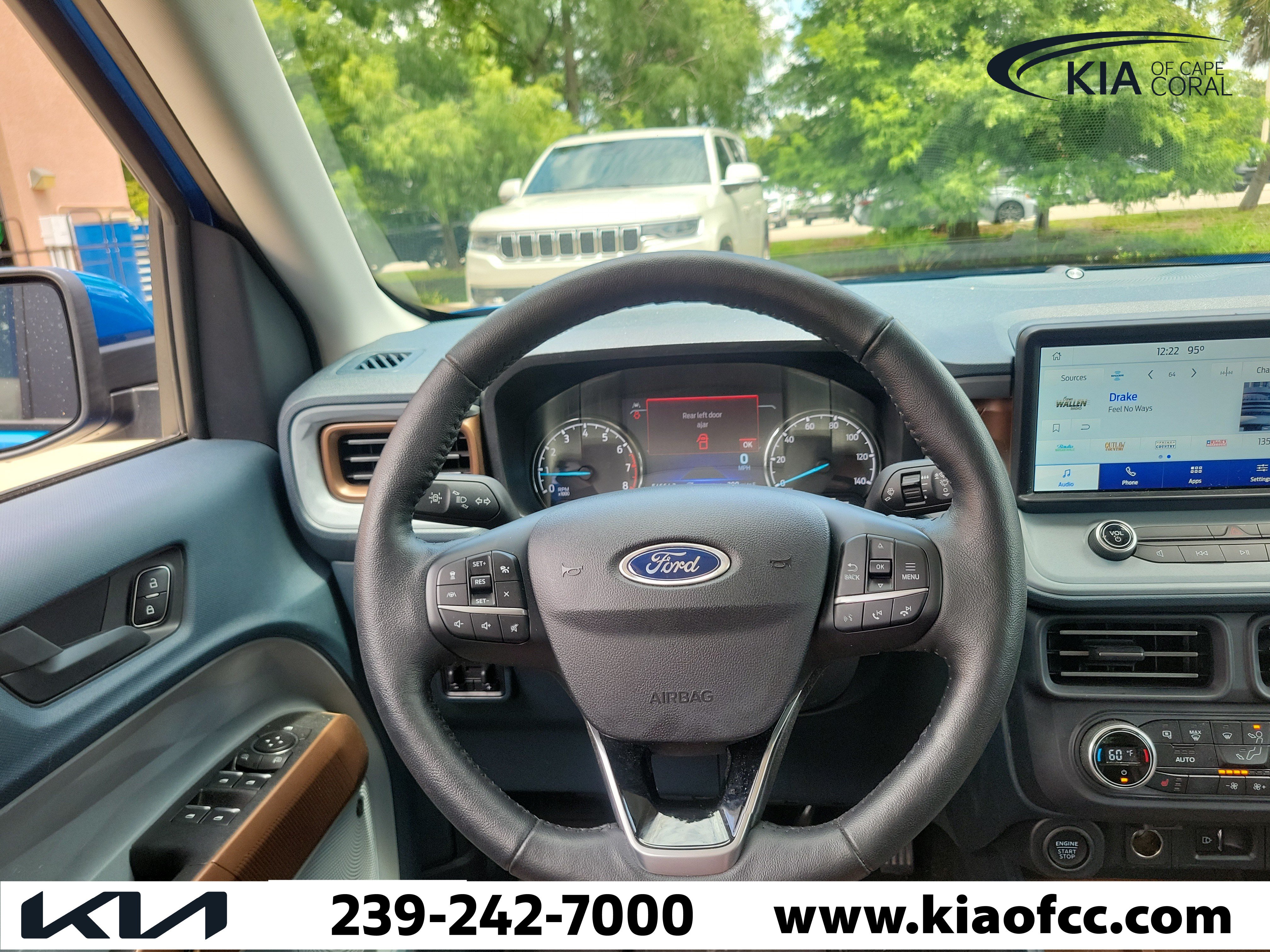 Used 2022 Ford Maverick Lariat w/ Lariat Luxury Package AWD/4WD image 22