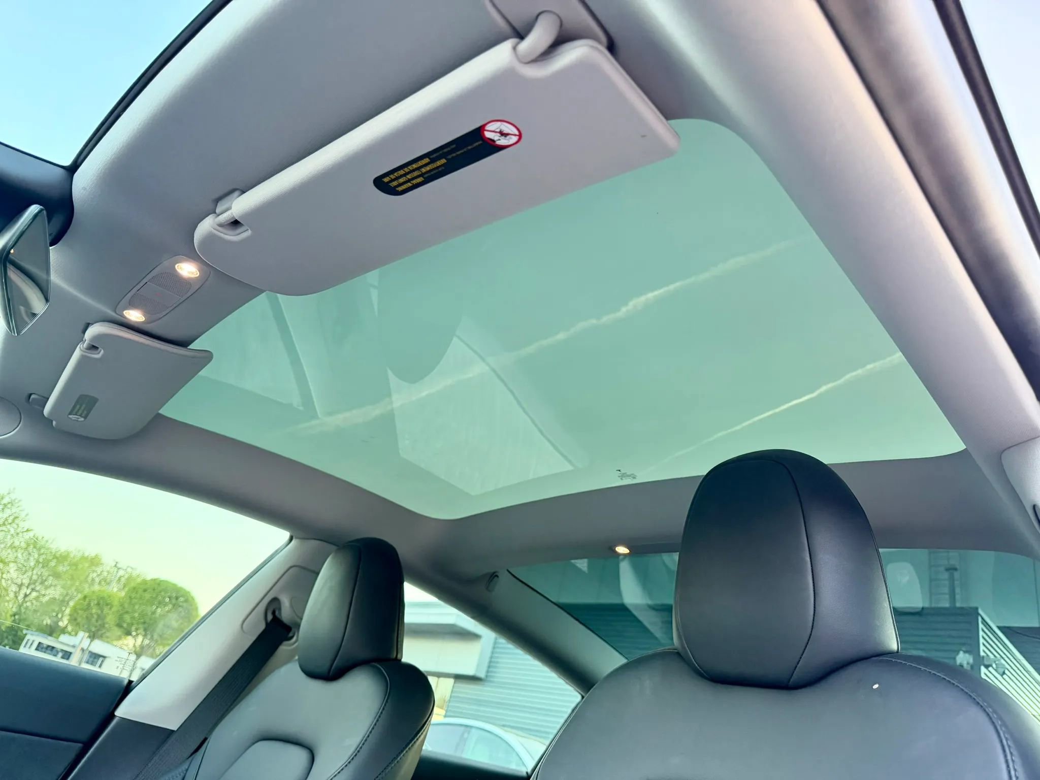 Used 2023 Tesla Model 3 Standard Range image 32