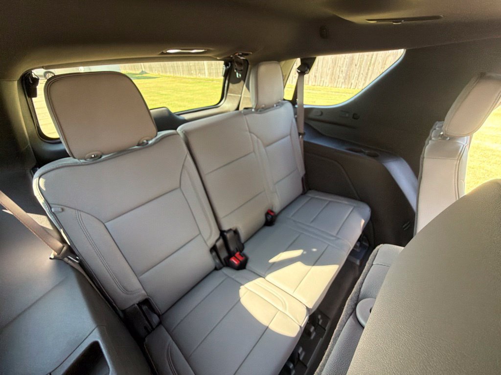 New 2027 GMC Yukon Elevation w/ Elevation Premium Package AWD/4WD image 25