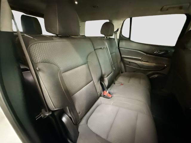 Used 2021 GMC Acadia SLE w/ LPO, Floor Liner Package image 28