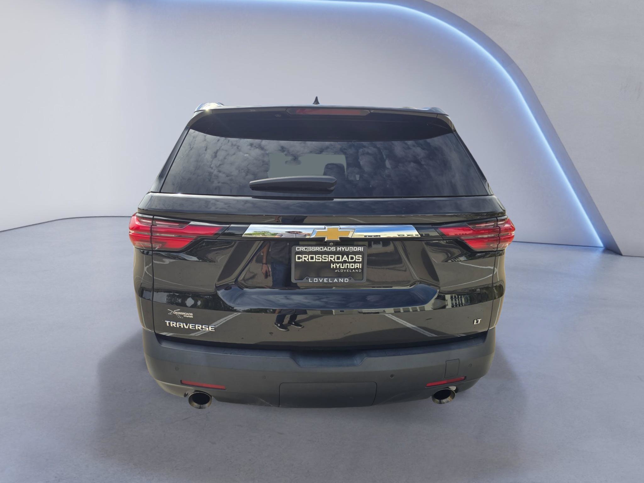 Used 2022 Chevrolet Traverse LT FWD image 5