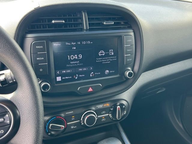 Used 2023 Kia Soul LX FWD image 18