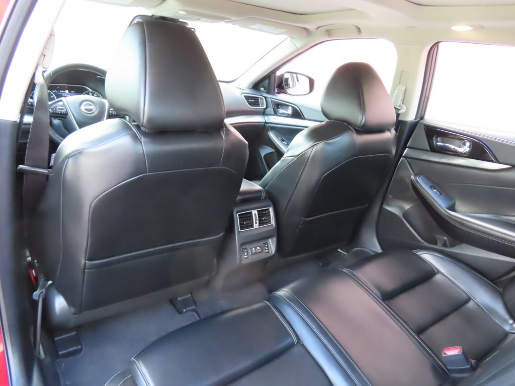 Used 2023 Nissan Maxima SL FWD image 26