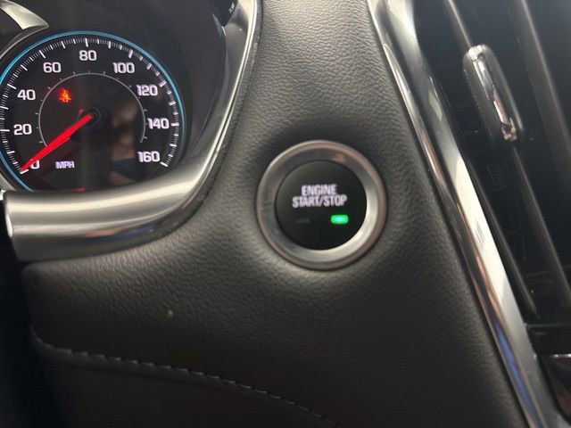 Used 2023 Chevrolet Traverse LT FWD image 14