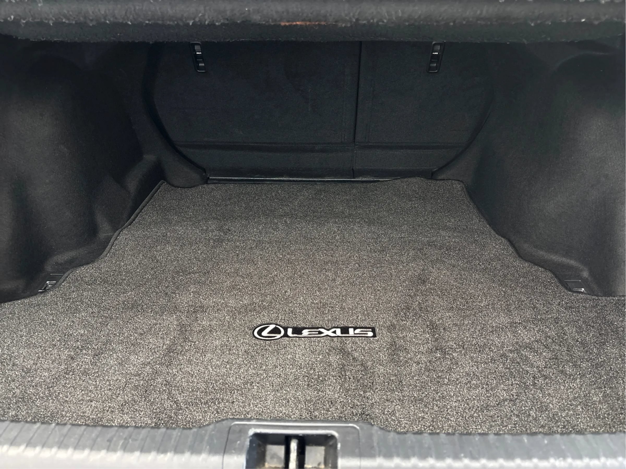 Used 2022 Lexus IS 350 F Sport w/ Memory Package AWD/4WD image 16