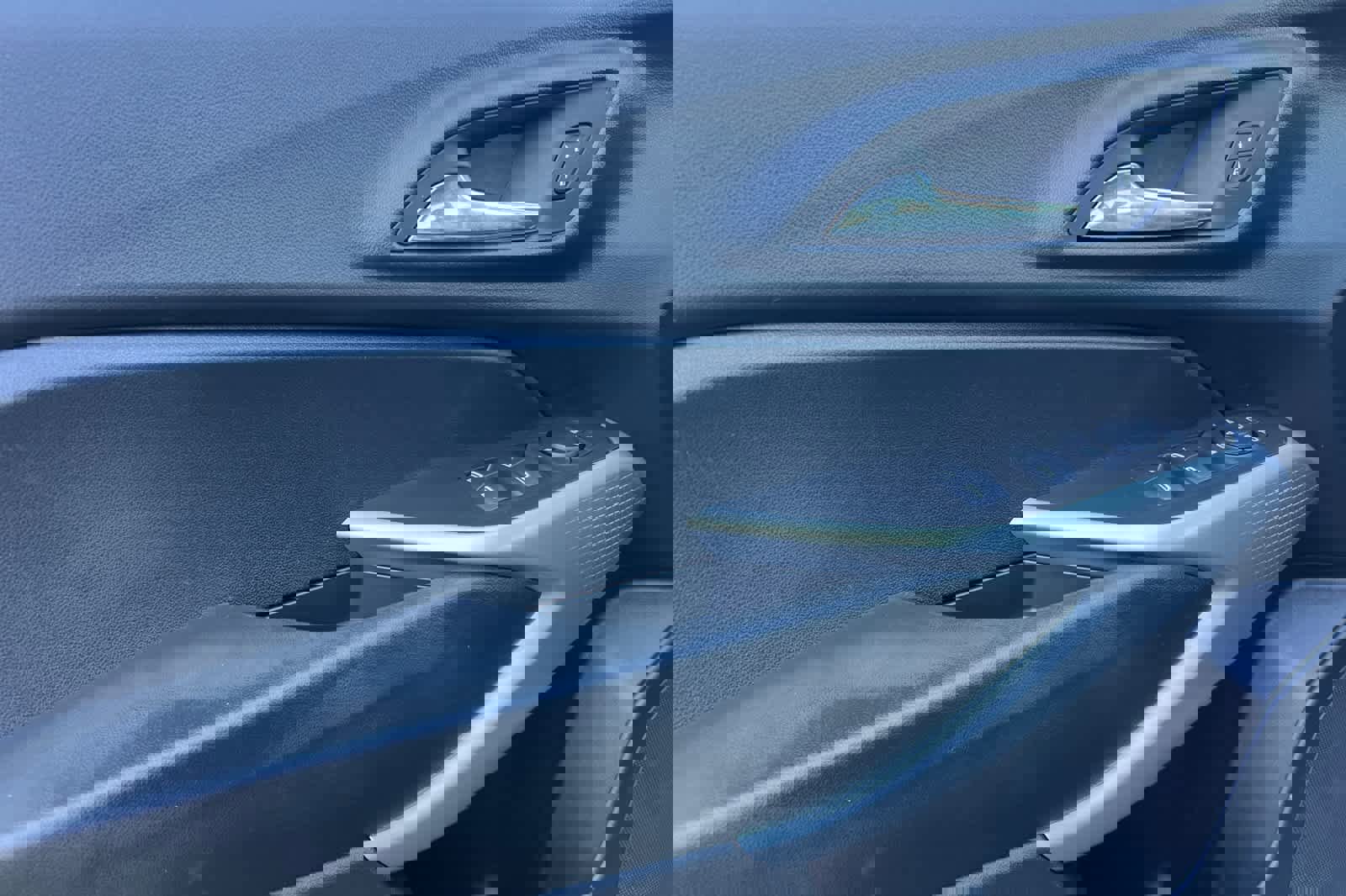 Used 2024 Chevrolet Trax RS image 12