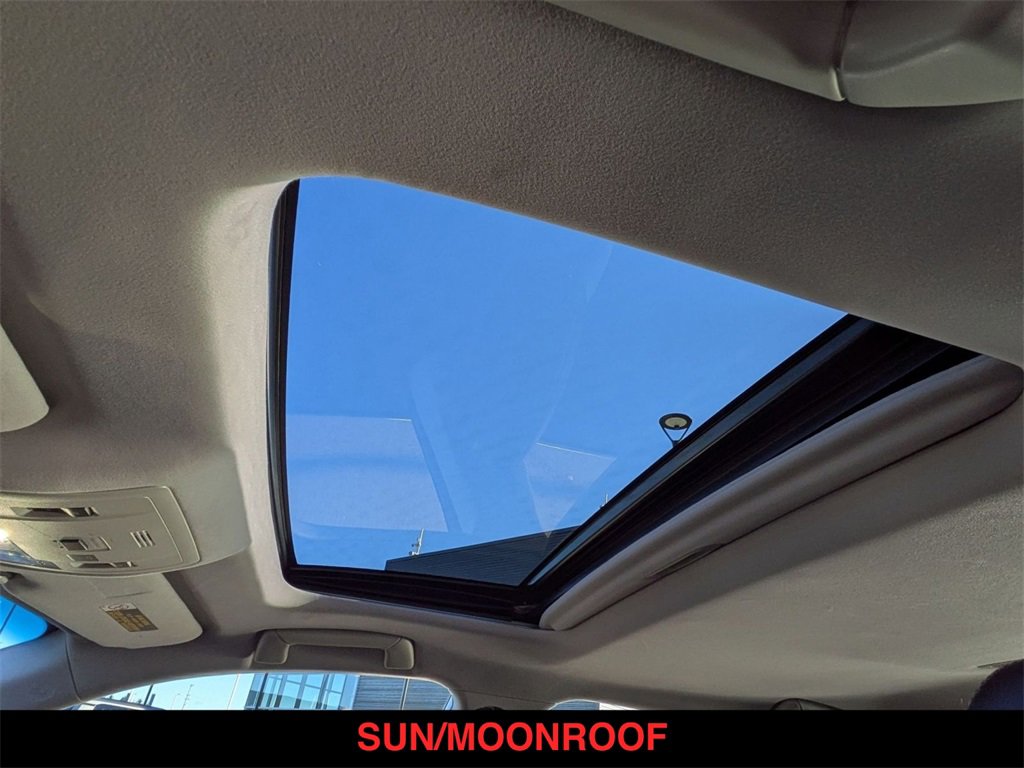 Used 2016 Lexus ES 350 image 2