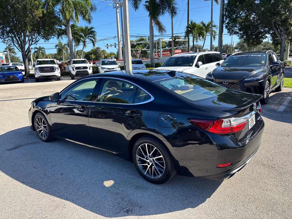 Used 2017 Lexus ES 350 FWD image 8