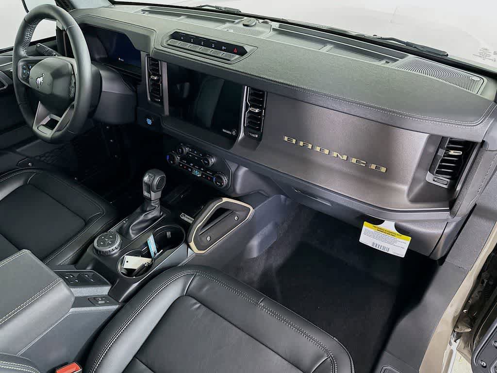 New 2025 Ford Bronco Badlands AWD/4WD image 32