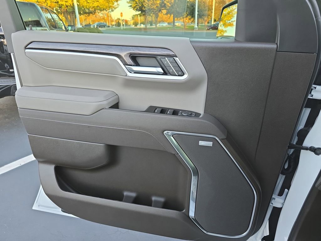 New 2026 Chevrolet Silverado 1500 LTZ w/ LTZ Convenience Package II image 28