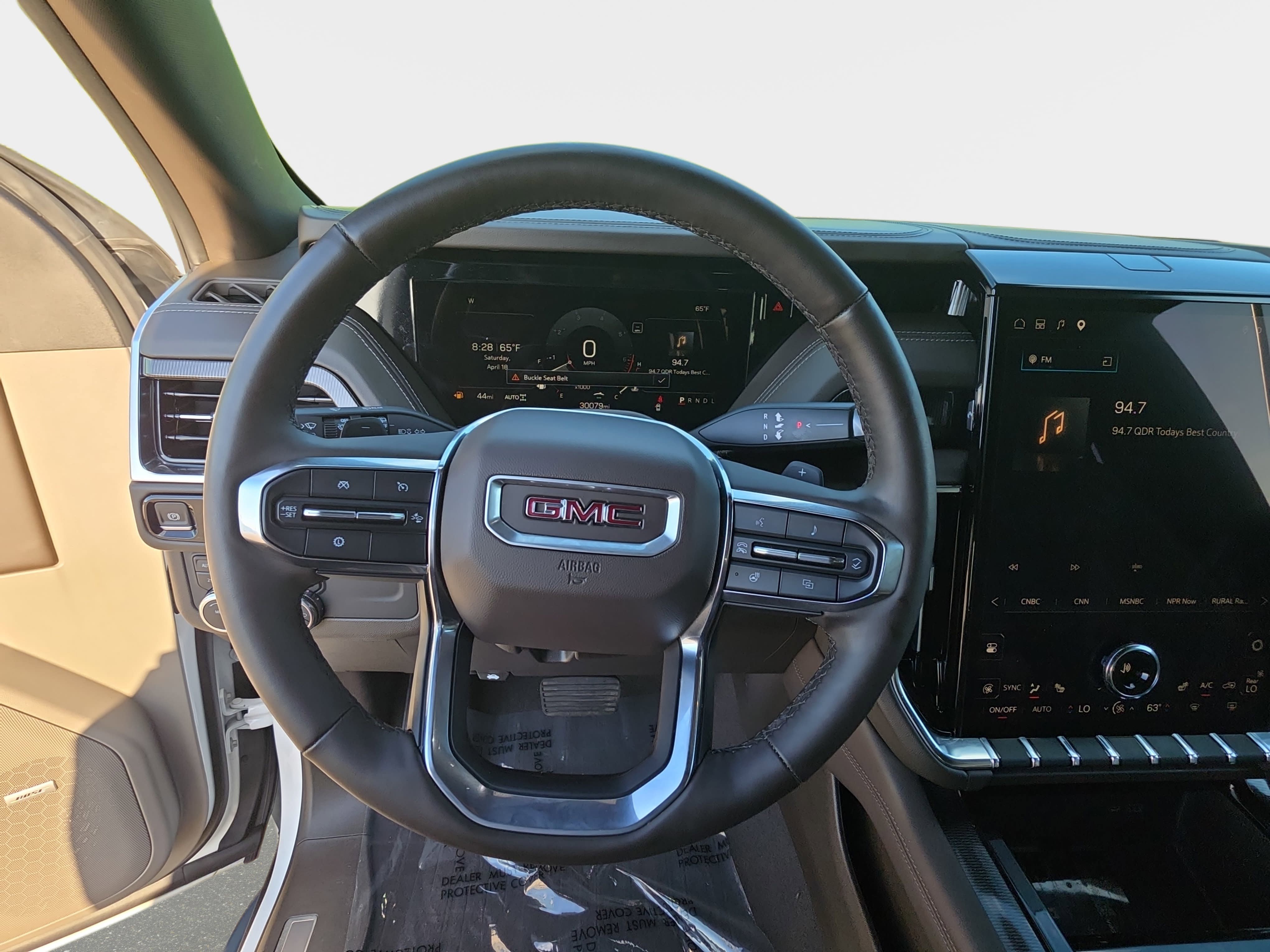 Used 2025 GMC Yukon XL Elevation AWD/4WD image 17