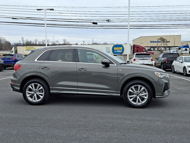 Used 2025 Audi Q3 2.0T Premium image 7