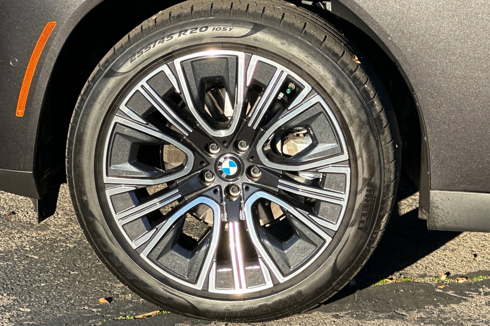 Used 2025 BMW X3 xDrive30i w/ Premium Package image 36