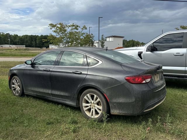 Used 2017 Chrysler 200 Limited Platinum w/ Comfort & Convenience Group FWD image 13