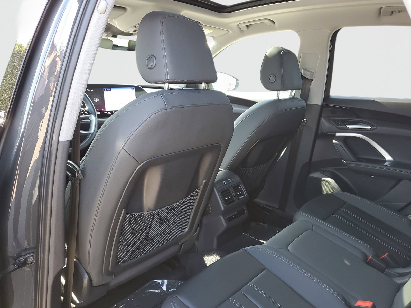 Used 2025 Audi Q5 Premium w/ Convenience Package AWD/4WD image 15