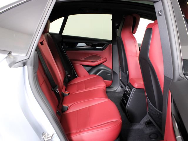 New 2026 Porsche Macan 4 Electric AWD/4WD image 23