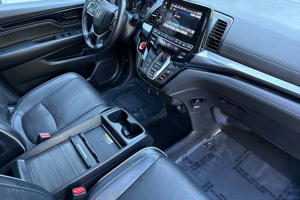 Certified 2024 Honda Odyssey Elite image 13