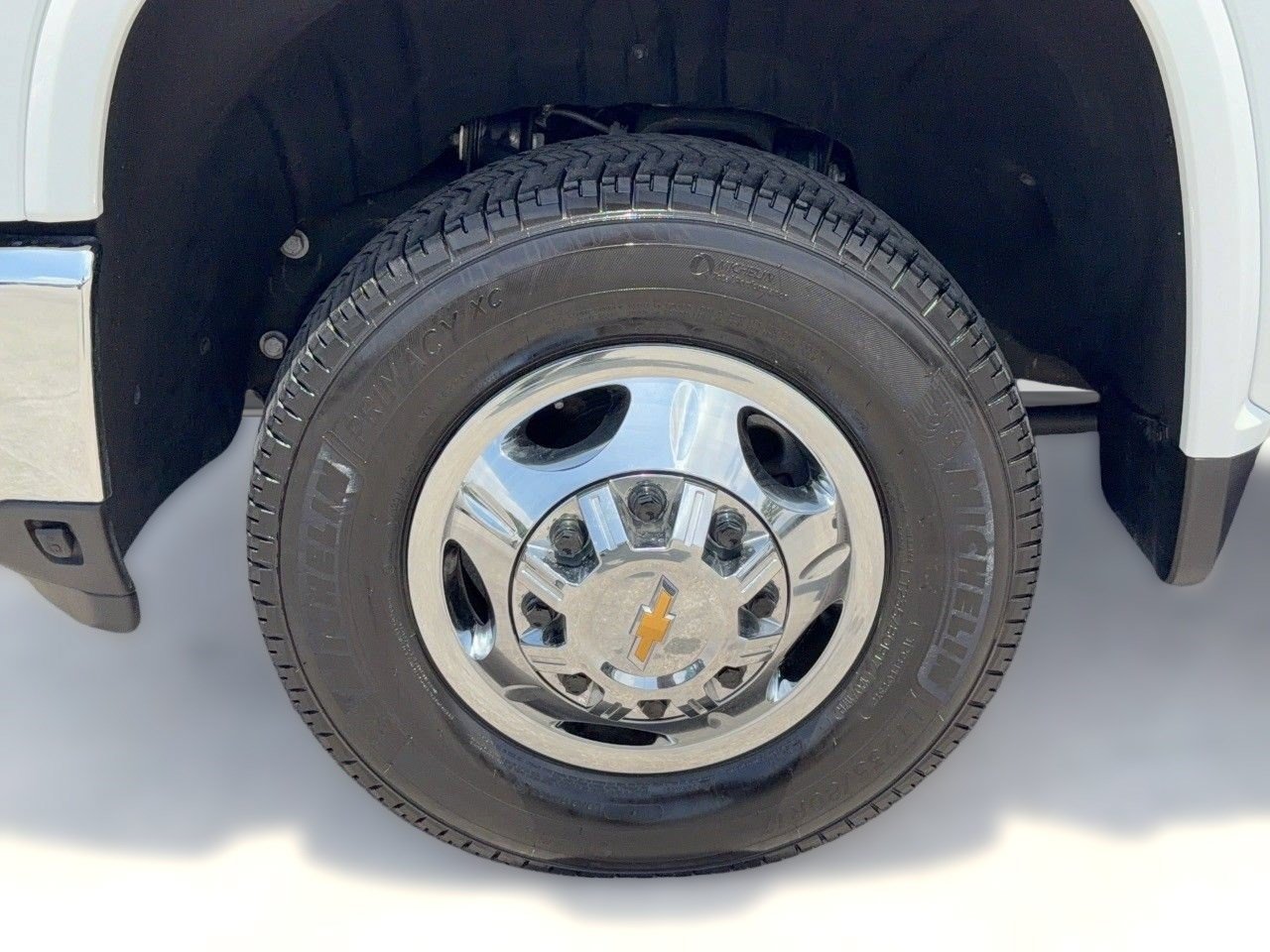 Used 2026 Chevrolet Silverado 3500 LT w/ Safety Package AWD/4WD image 13