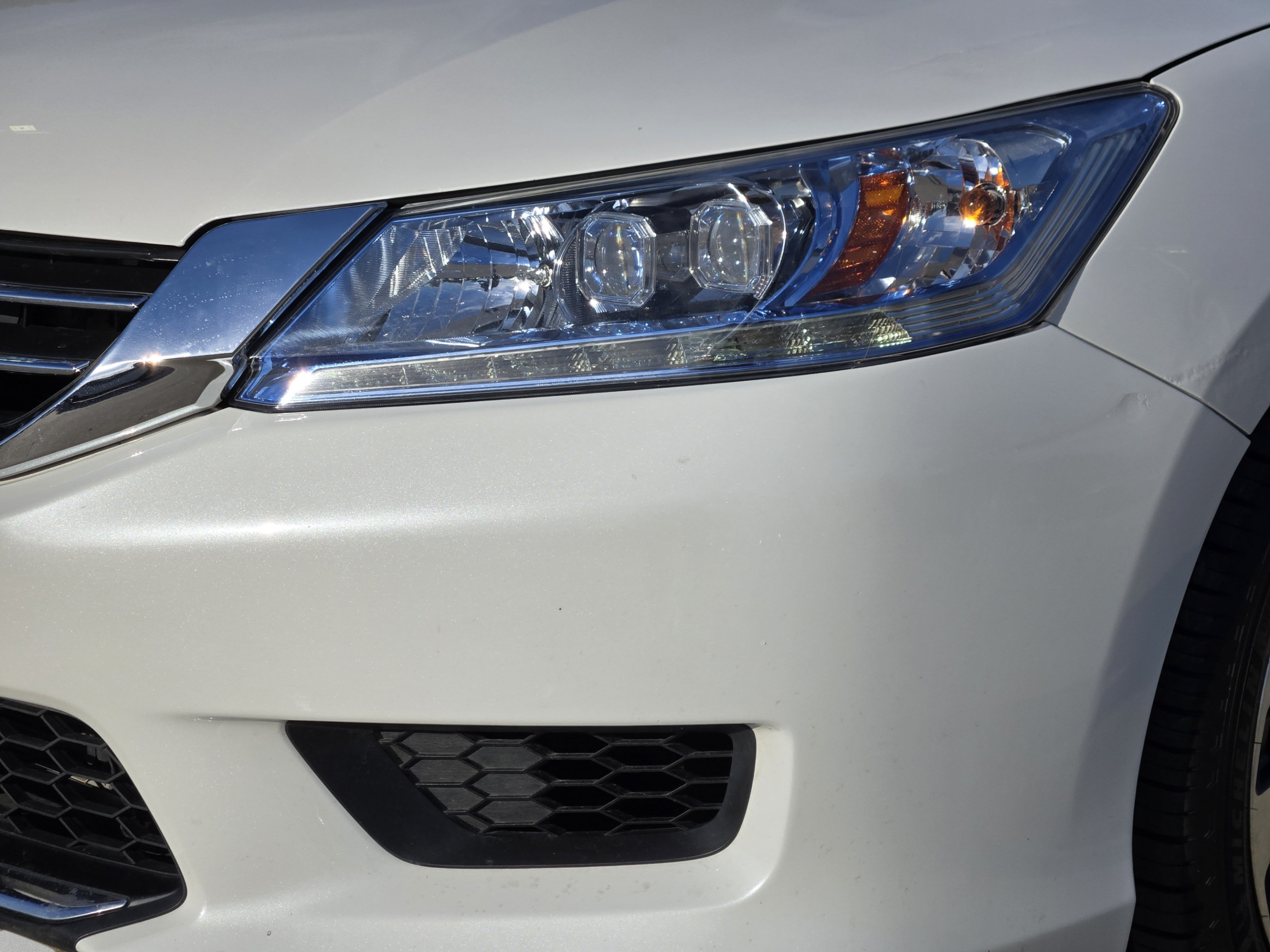 Used 2015 Honda Accord Touring image 30
