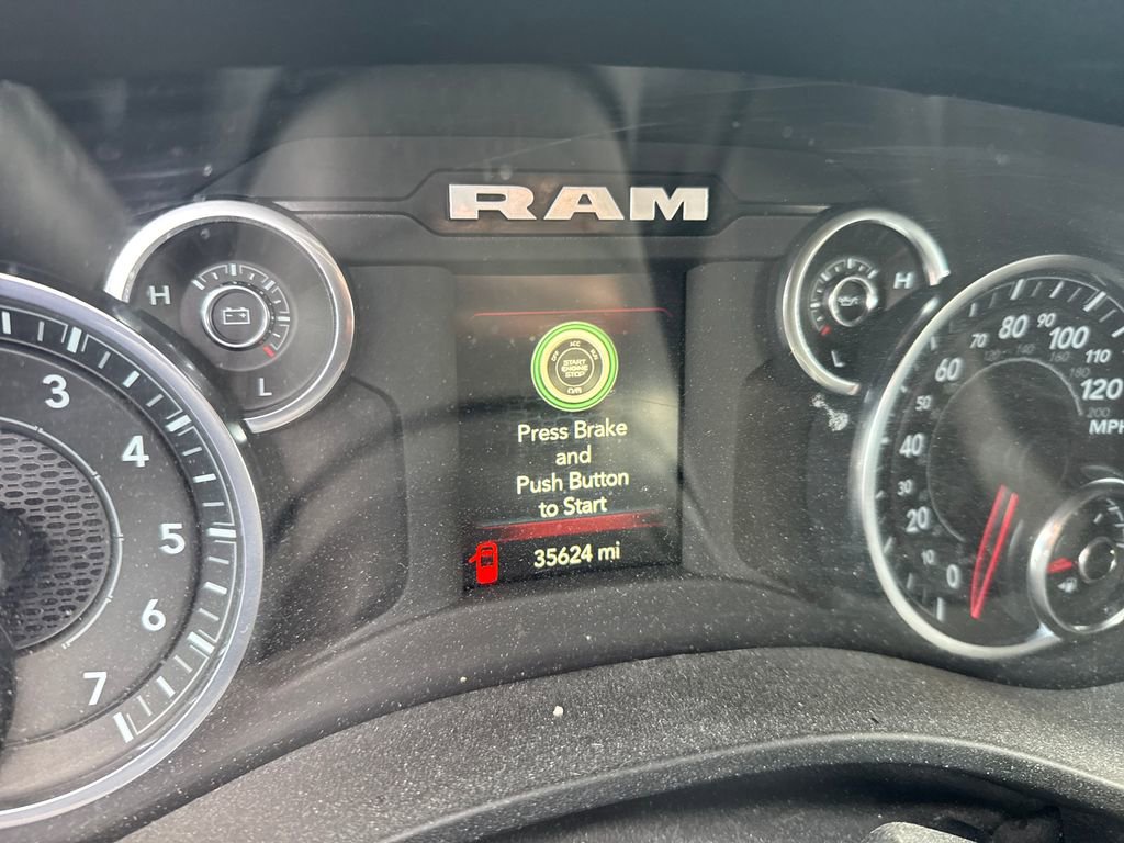 Used 2024 RAM 1500 Tradesman w/ Night Edition AWD/4WD image 9