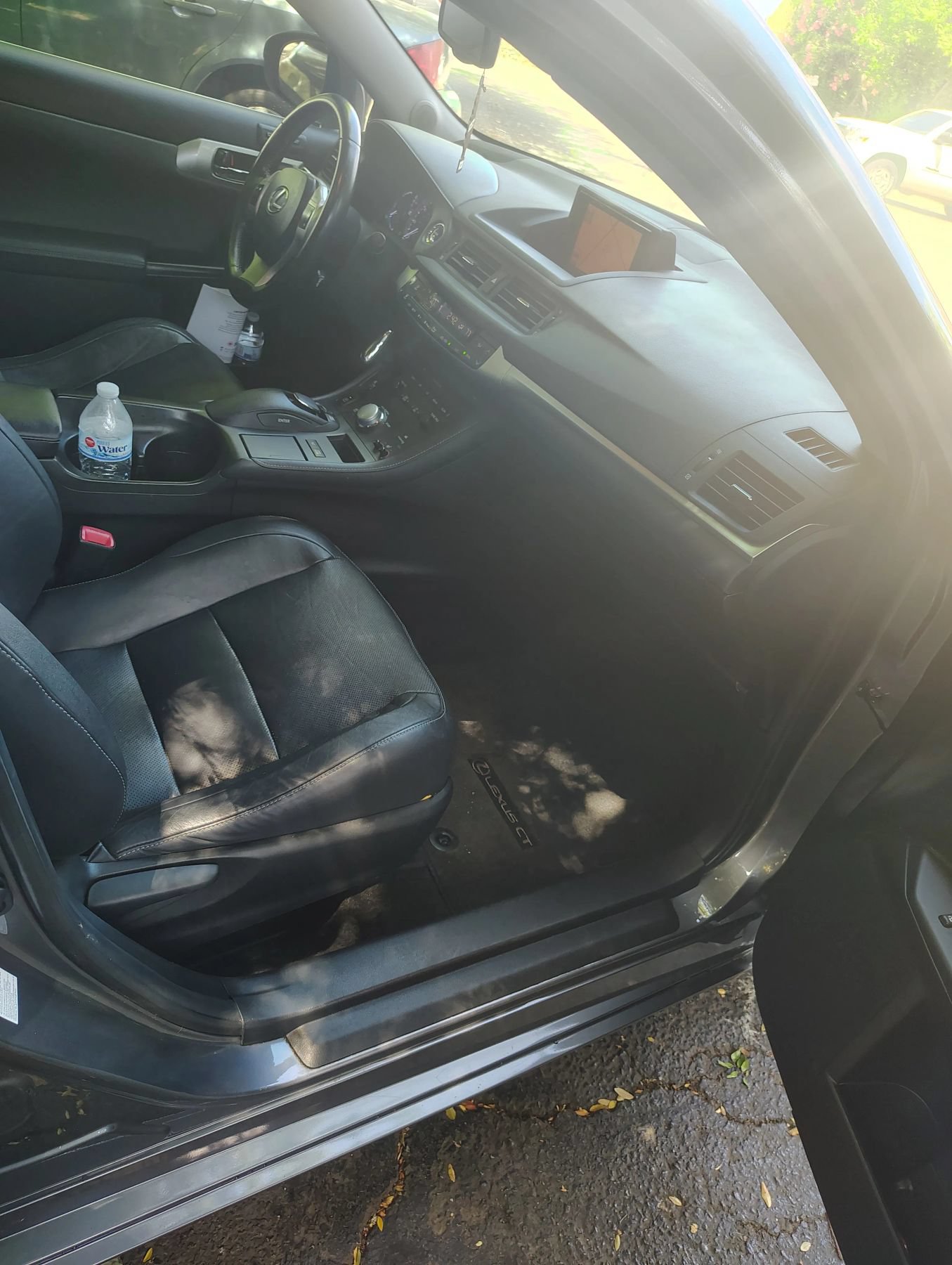 Used 2012 Lexus CT 200h Premium w/ Leather Pkg FWD image 24