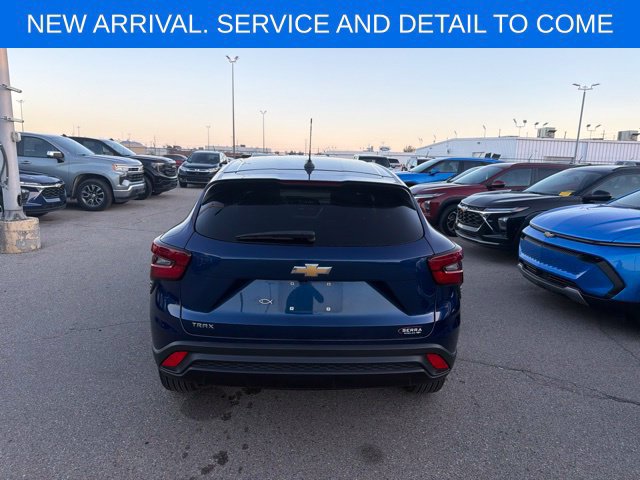 Certified 2024 Chevrolet Trax LS FWD image 10