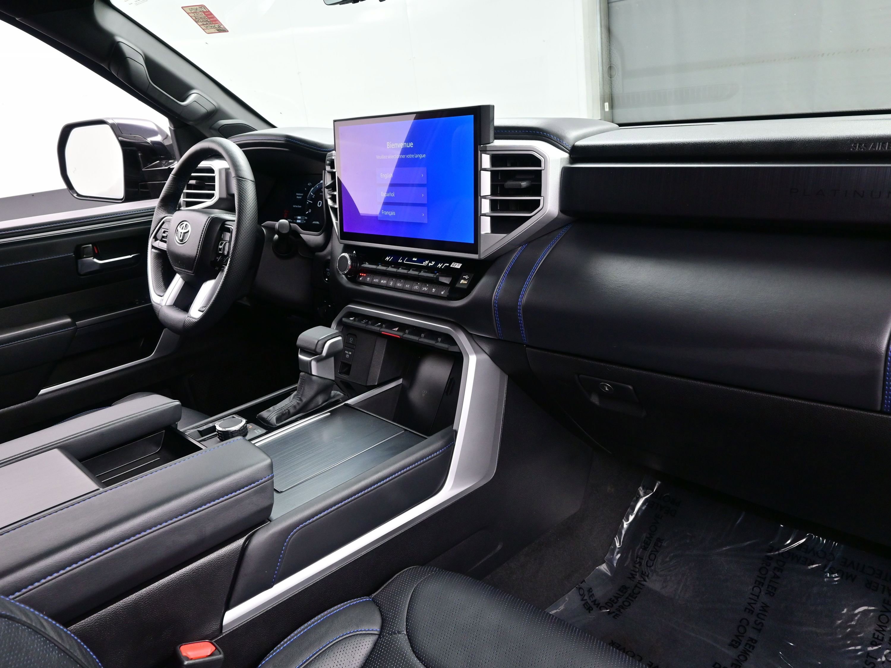 Used 2025 Toyota Sequoia Platinum image 16