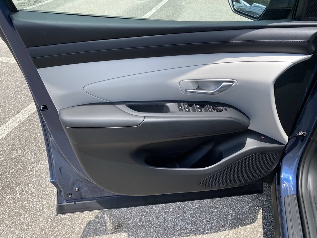 New 2026 Hyundai Tucson SEL Plus w/ Tow & Go Package FWD image 17