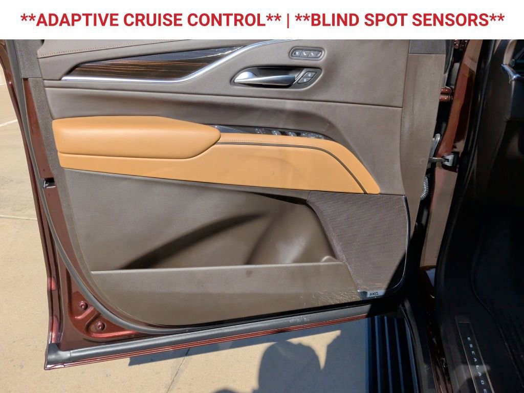 Used 2023 Cadillac Escalade Premium Luxury w/ LPO, Radiant Package image 11