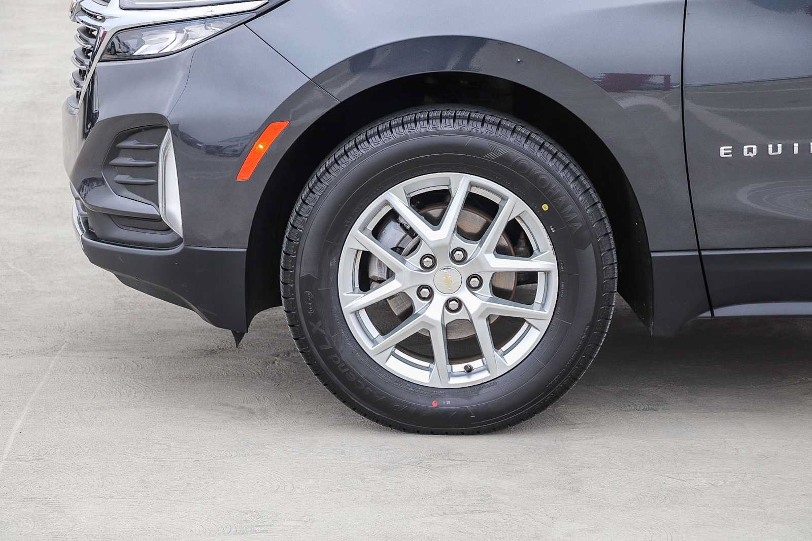 Used 2022 Chevrolet Equinox LT AWD/4WD image 9