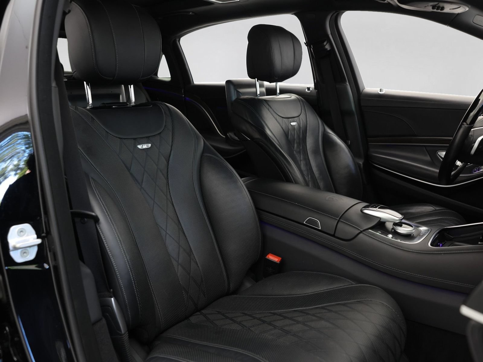Used 2017 Mercedes-Benz Maybach S 600 image 12