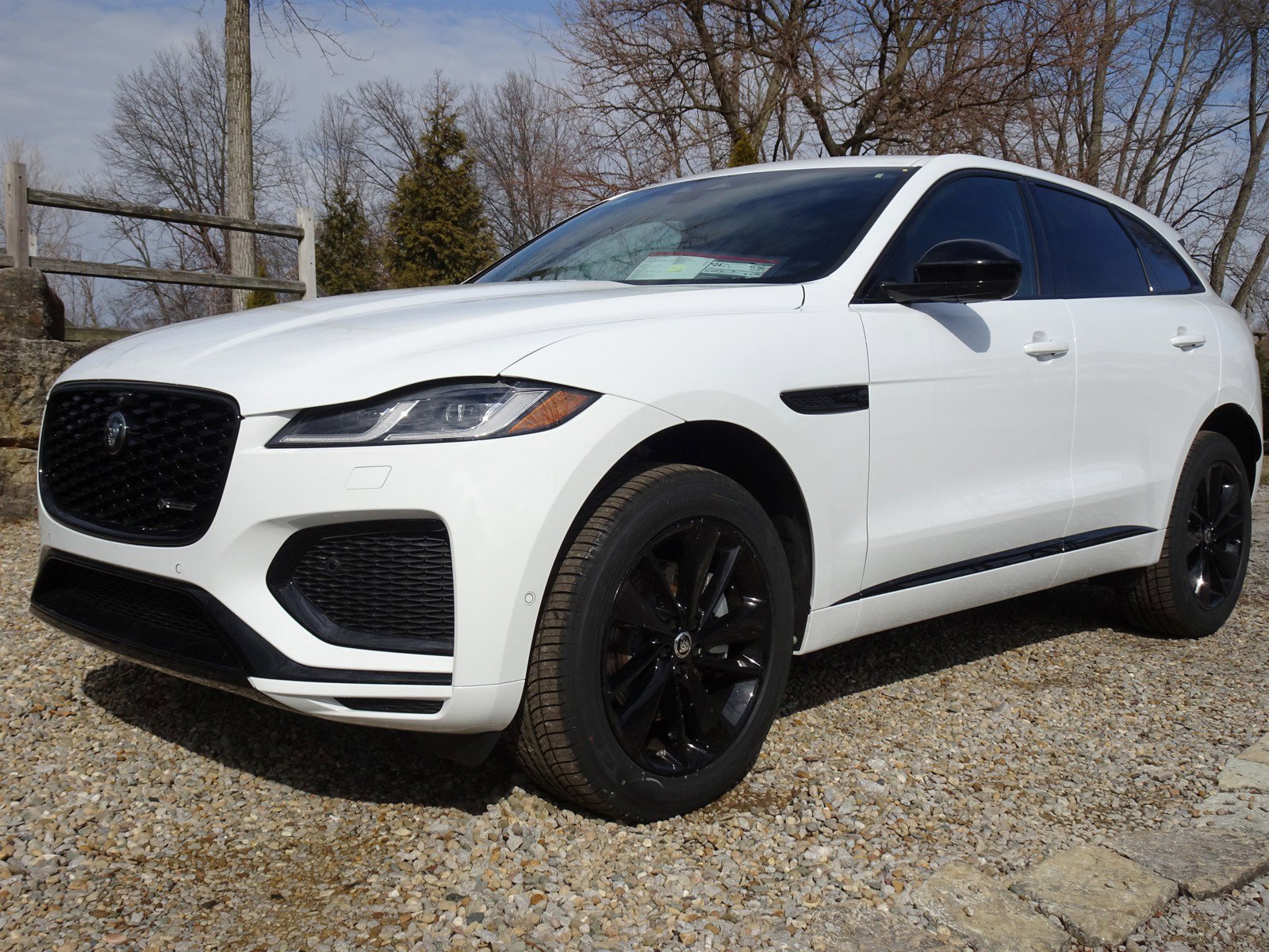 New 2025 Jaguar F-PACE R-Dynamic S image 8