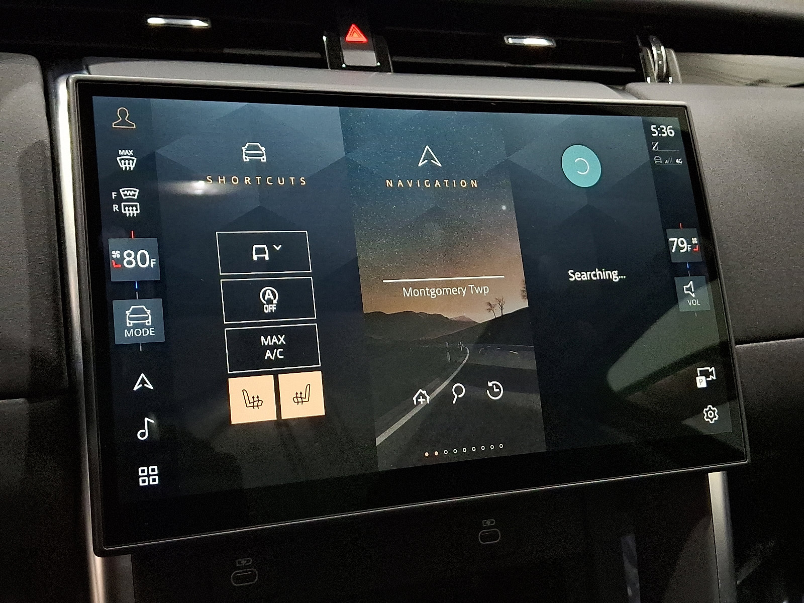 Certified 2025 Land Rover Discovery Sport S image 20