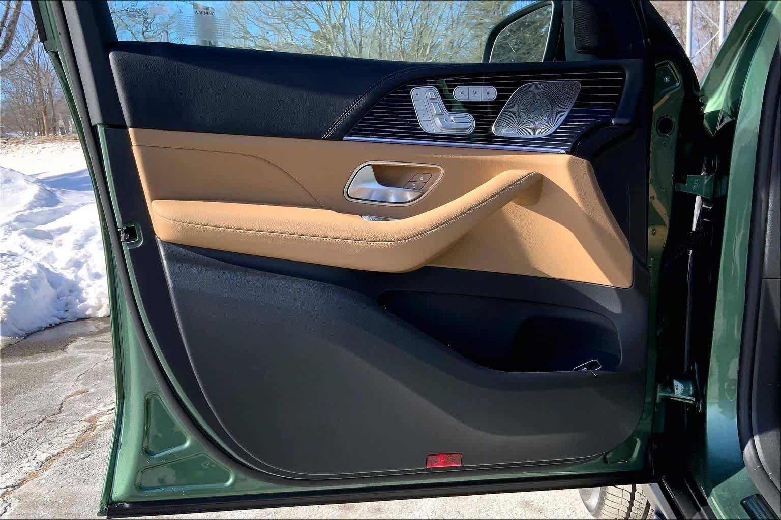 New 2026 Mercedes-Benz GLS 450 4MATIC image 14