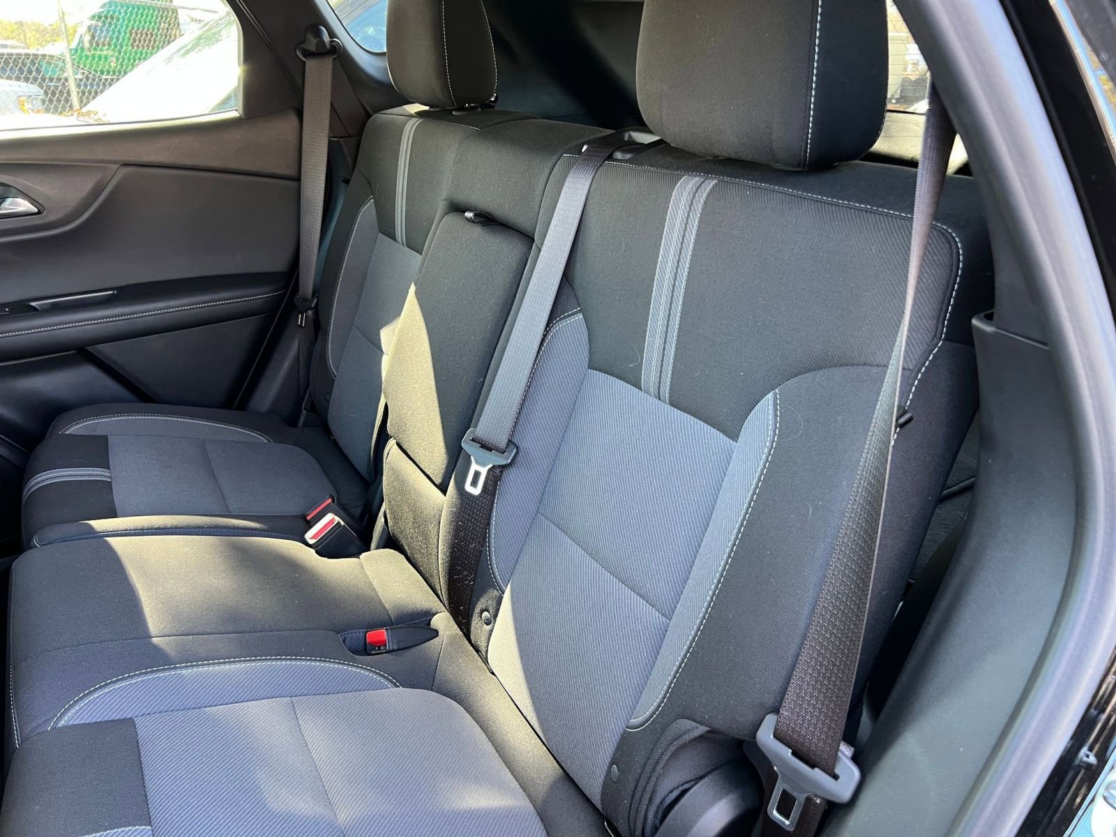 Used 2025 Chevrolet Blazer LT image 34