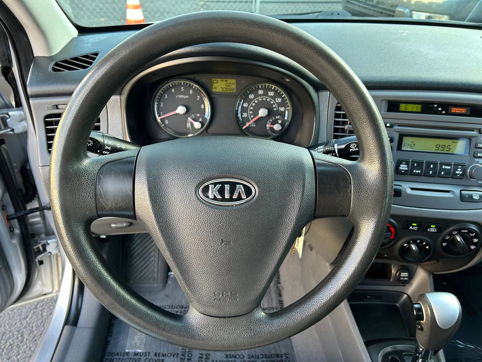 Used 2008 Kia Rio LX FWD image 11