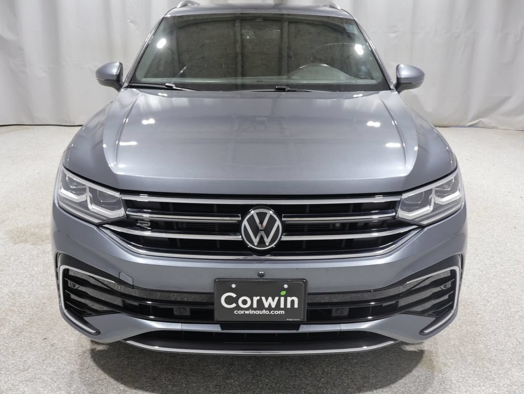 Used 2024 Volkswagen Tiguan SEL R-Line AWD/4WD image 7