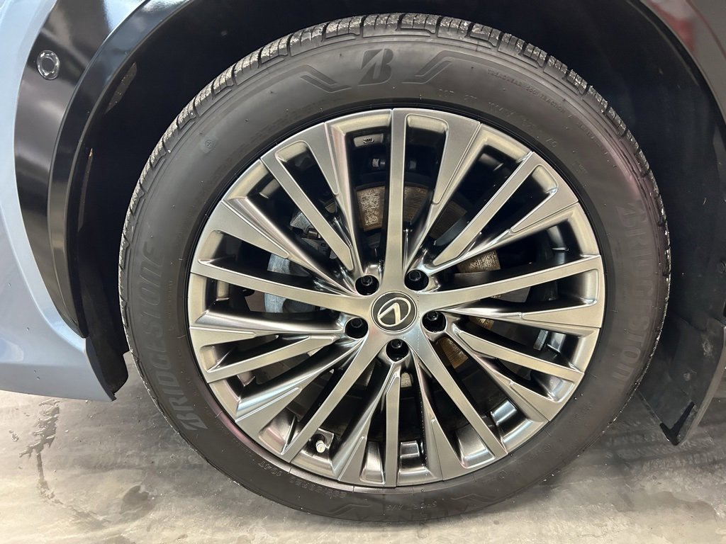 Used 2023 Lexus RZ 450e Premium w/ Accessory Package (P1) image 21