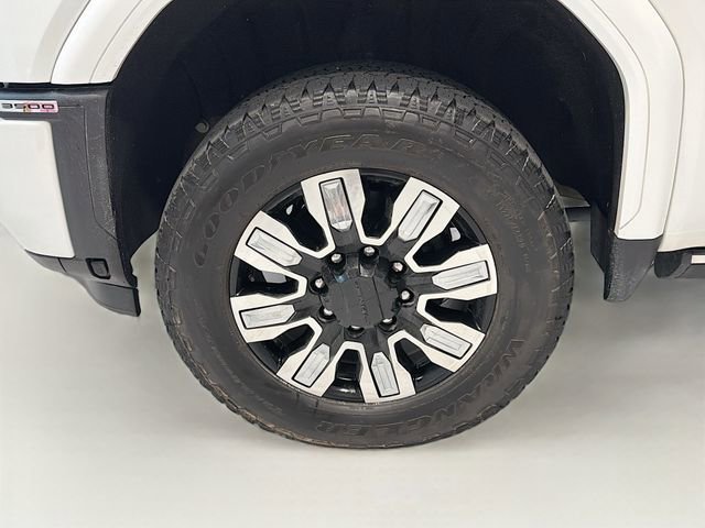 Certified 2025 GMC Sierra 3500 Denali w/ Denali Reserve Package AWD/4WD image 20