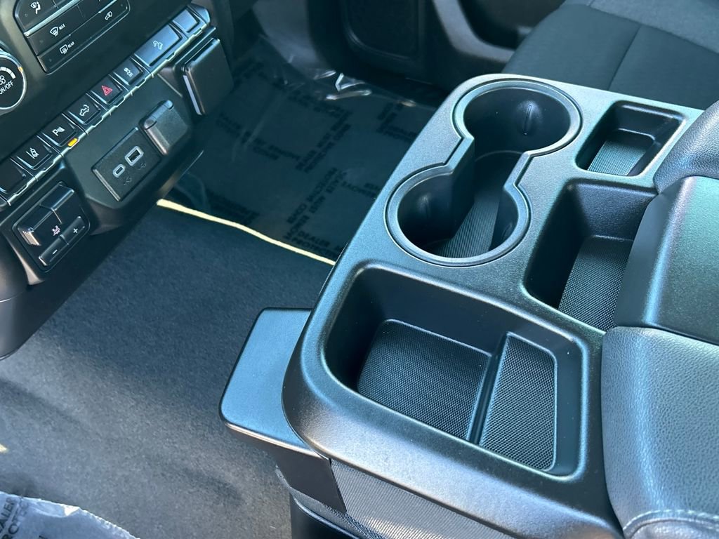 Used 2024 Chevrolet Silverado 2500 Custom w/ Custom Value Package image 16