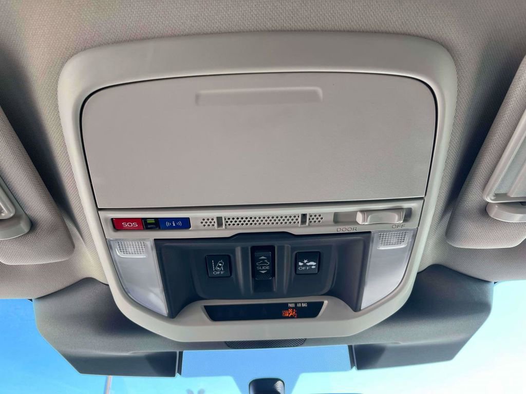 Used 2023 Subaru Forester Premium image 23