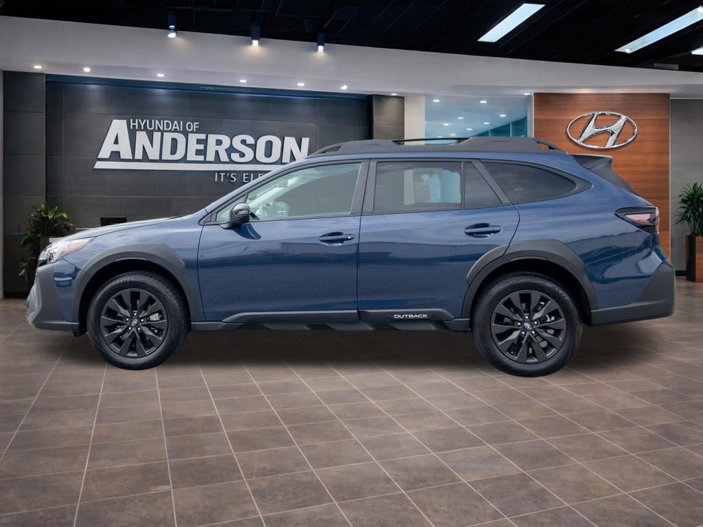 Used 2025 Subaru Outback Onyx Edition AWD/4WD image 6