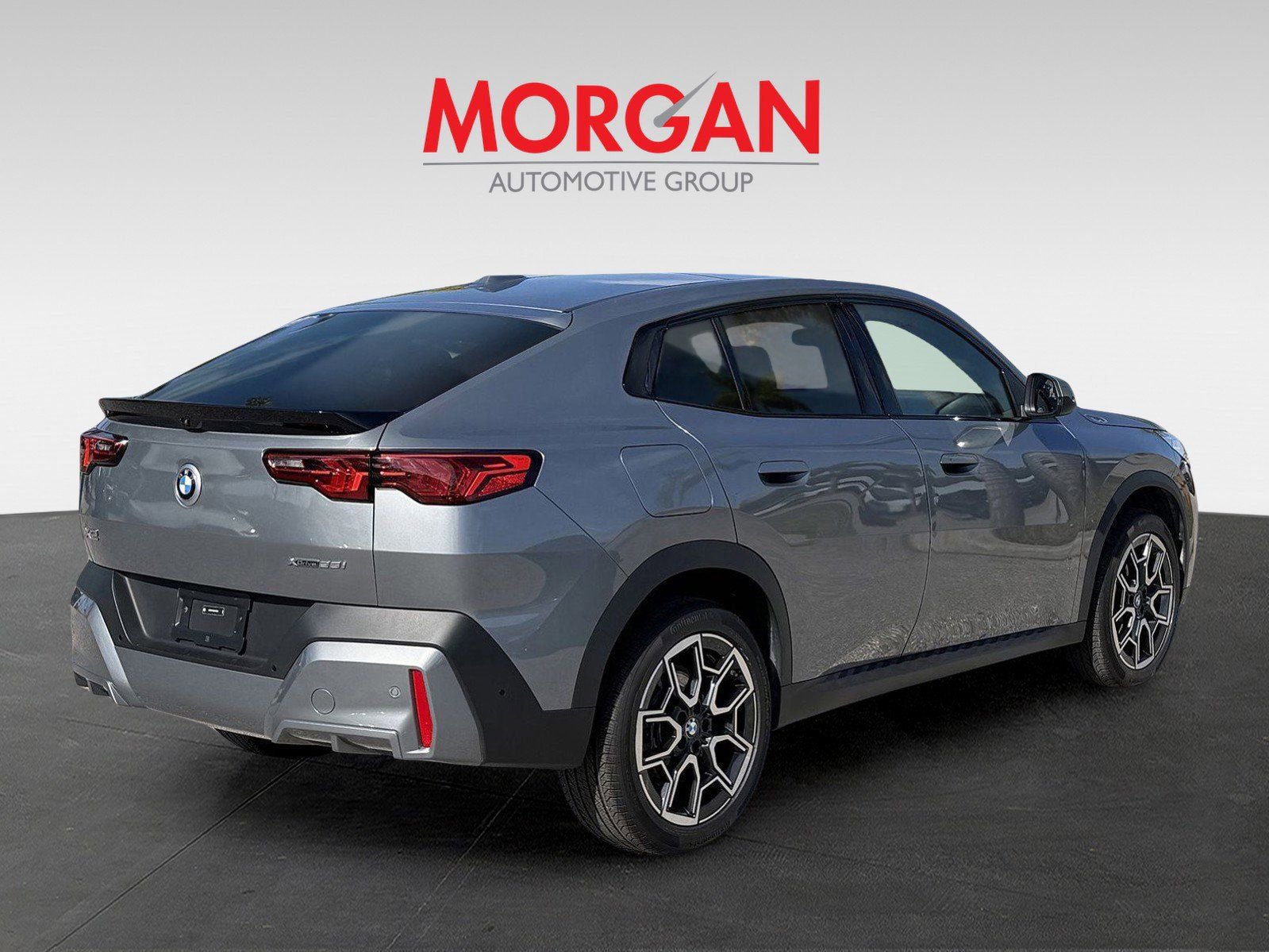 Certified 2025 BMW X2 xDrive28i image 4