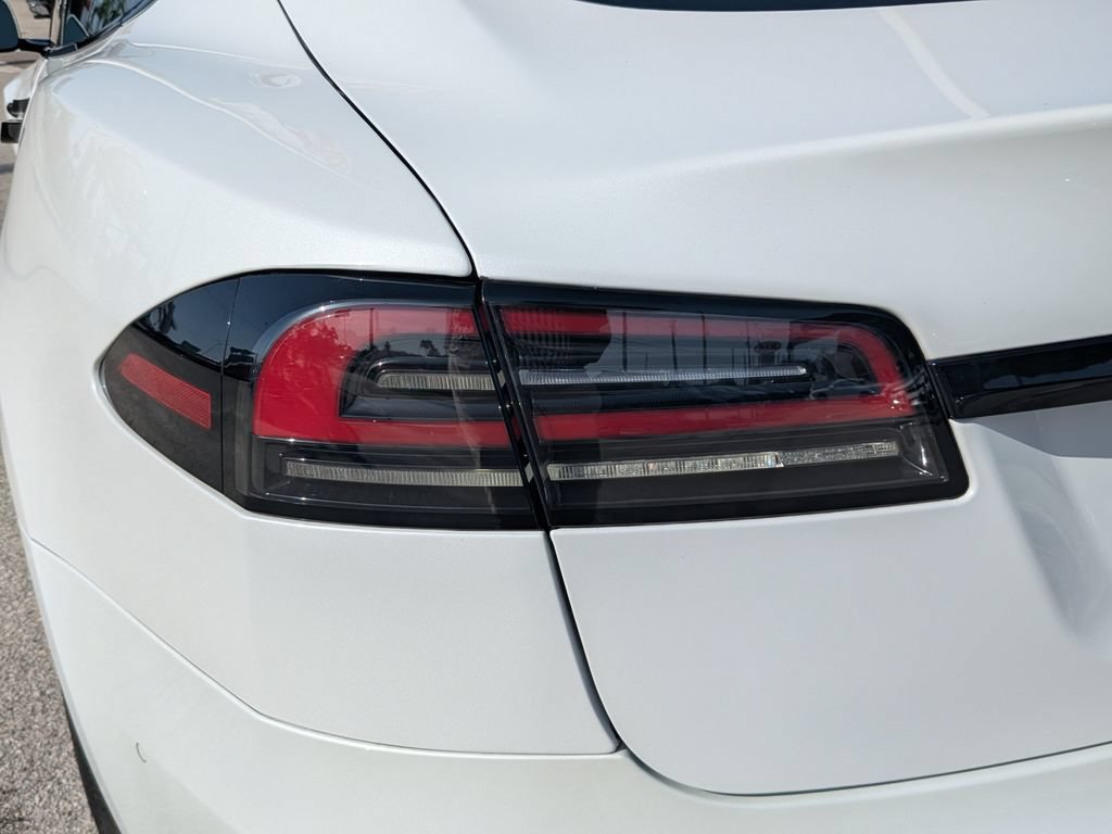 Used 2022 Tesla Model S AWD/4WD image 7