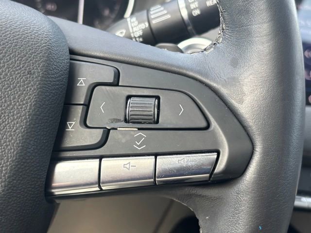 Used 2023 Cadillac XT4 Premium Luxury w/ Cold Weather Package AWD/4WD image 22