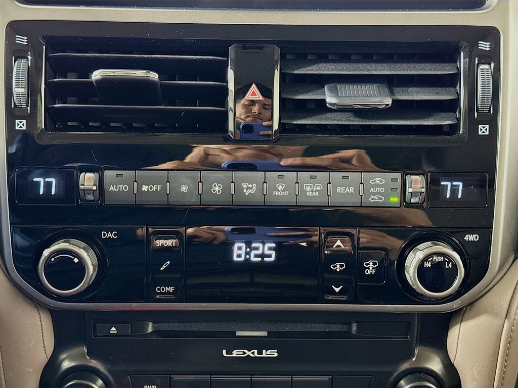 Used 2023 Lexus GX 460 Luxury image 16