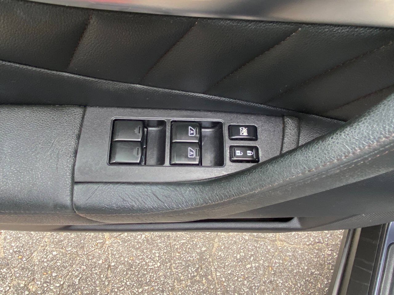 Used 2009 INFINITI FX35 AWD w/ Navigation Pkg image 18