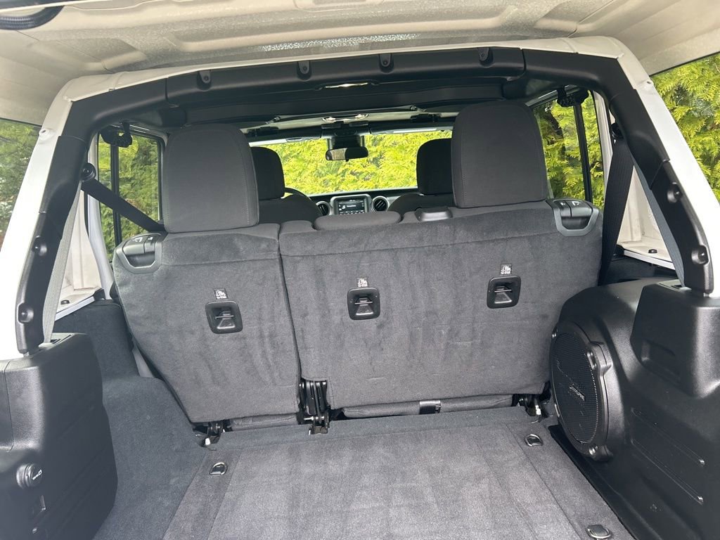 Used 2022 Jeep Wrangler Unlimited Sport image 33